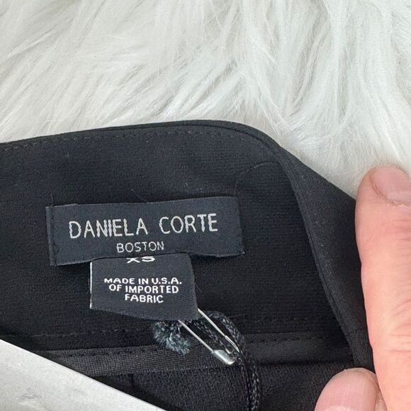 Daniela Corte Black Tonal Stripe Total Zip Mini Skirt Sz XS - Picture 5 of 7